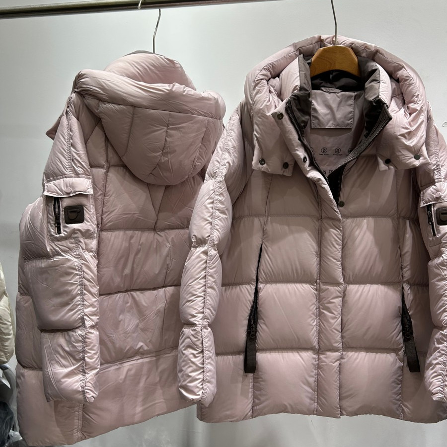 小艺欧货女装2025冬季新款蓬松泡芙连帽羽绒服保暖白鸭绒外套639H