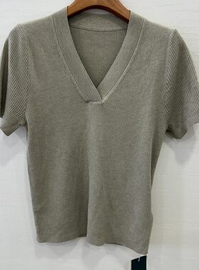 小艺欧货女装2026春夏季新款纯欲极简风V领短袖螺纹针织衫69036H