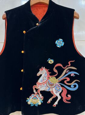 小艺欧货女装2026年春季中国复古盘扣小马刺绣丝绒马甲外套26661H