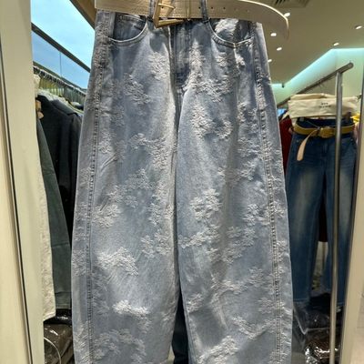 小艺欧货女装2026春季新款复古刺绣花朵高腰显瘦直筒牛仔裤8064H