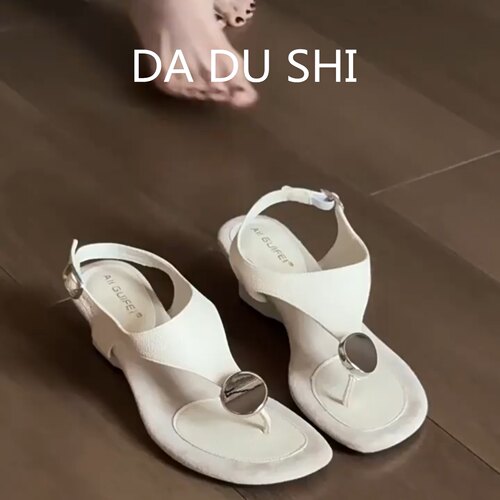 羊皮版~小众度假风夹趾凉