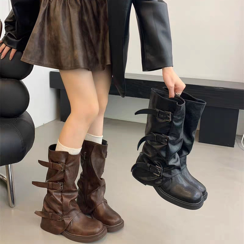 复古小众粗跟裤管靴女2025秋冬新款女靴子皮带扣褶皱堆堆靴骑士靴