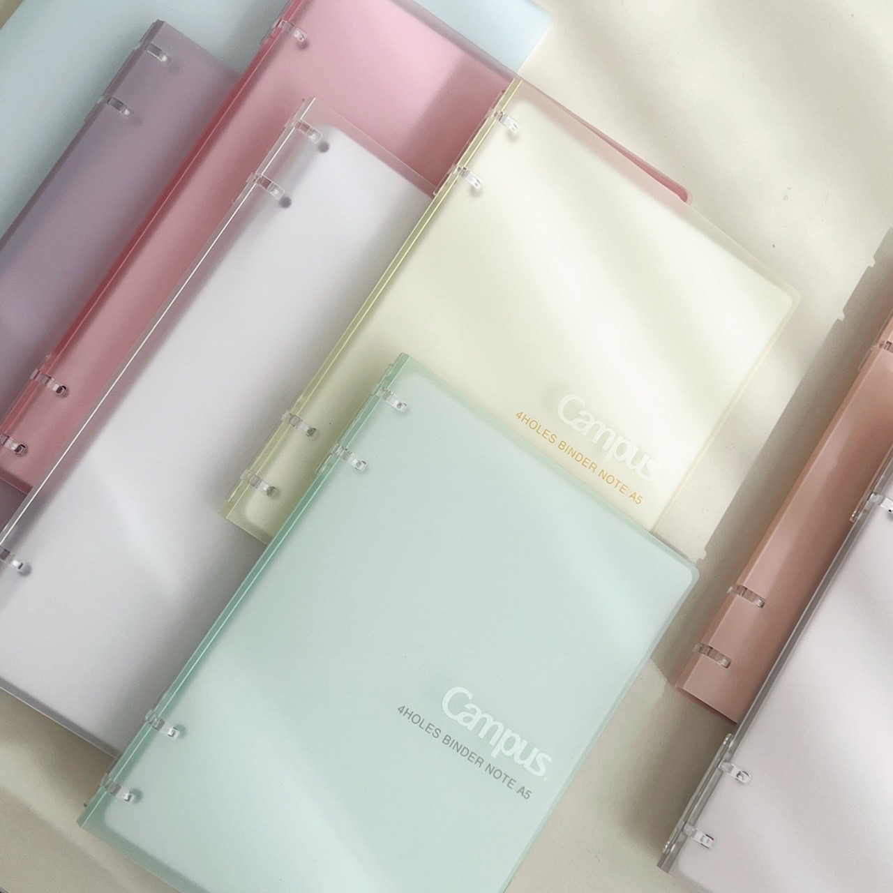日本KOKUYO国誉四孔活页本Campus轻薄外壳大容量可拆卸活页笔记本B5高颜值文具可替换替芯记事本不易硌手A5