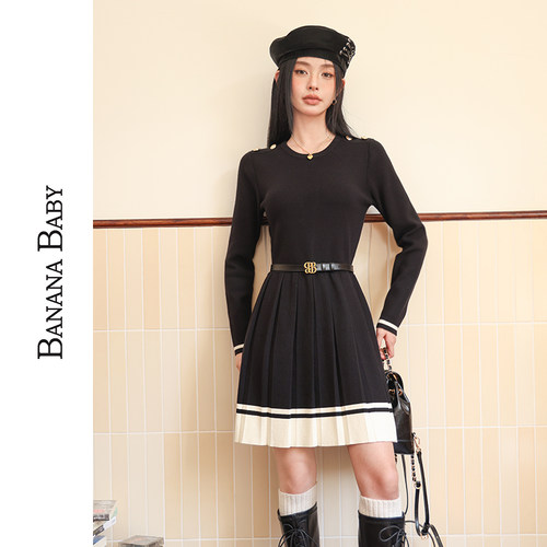 BANANA BABY春新款学院风复古针织连衣裙女圆领撞色减龄百褶短裙