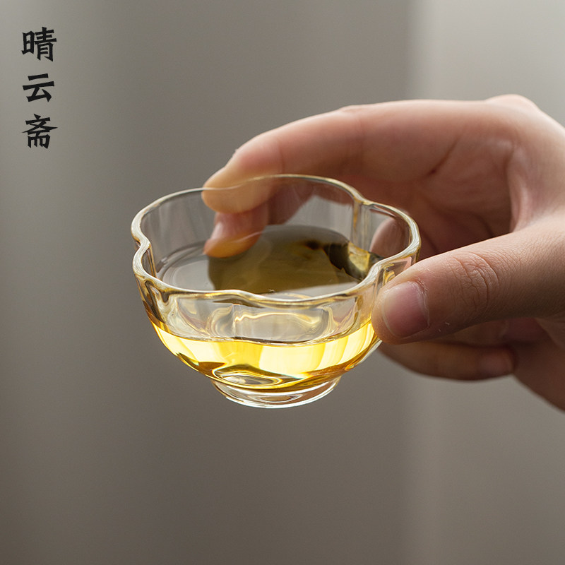日式手工梅花形状玻璃品茶杯透明品茗杯功夫茶具小茶杯加厚耐高温