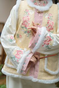 二月合集微瑕汉服孤品断码不退换不包邮人手不够看着拍吧