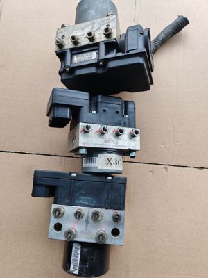 华晨金杯750 海狮X30 X30L T30 格瑞斯刹车ABS泵总成 泵体模块