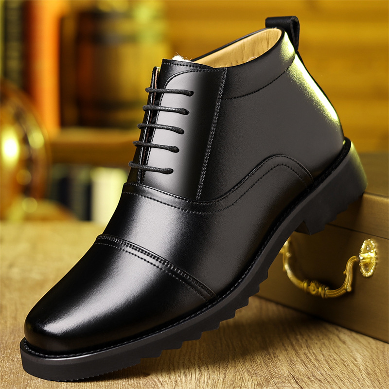 皮鞋男2025冬季穿的三接头男士加绒大码短靴高帮商务正装大号棉鞋