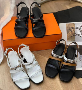 新款 真皮粗跟一字带凉鞋 欧洲站夏季 高跟凉鞋 女露趾中跟时装 凉鞋