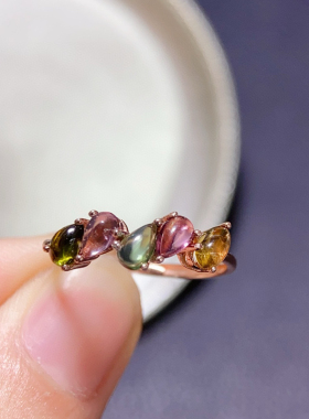 纯天然碧玺戒指s925纯银镶嵌。晶体干净，颜色好火彩好主石3*5mm