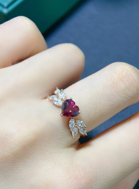 银镀18k金天然红色石榴石戒指女心形钻石镶嵌彩宝定制款珠宝首饰