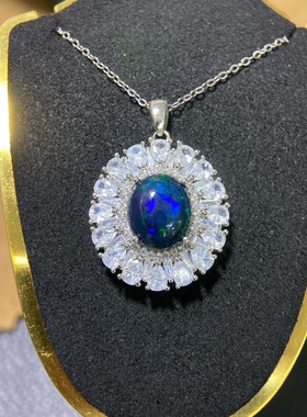 清冷复古感吊坠精致小众高品质澳洲黑欧泊项链锁骨链情人节礼物