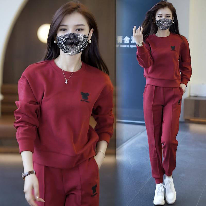 봄 가을 겨울 신상 엄마의 패셔너블하고 몸집이 작은 스웨트팬츠 여성을 위한 인터넷 연예인 캐주얼 스포츠 스웨트 셔츠 투피스 슈트