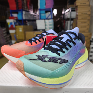 女款 979118110811 160X2.0轻便马拉松专业竞速运动缓震舒适跑步鞋