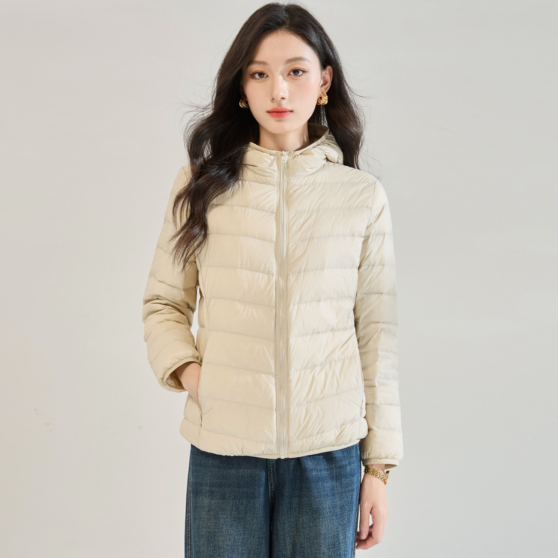 25冬季新国标90绒连帽排骨条轻薄款保暖时尚短款羽绒服外套25598