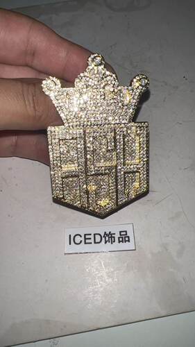 ICED饰品定制字母HSH满钻镶嵌莫桑钻皇冠嘻哈百搭时尚潮流吊坠
