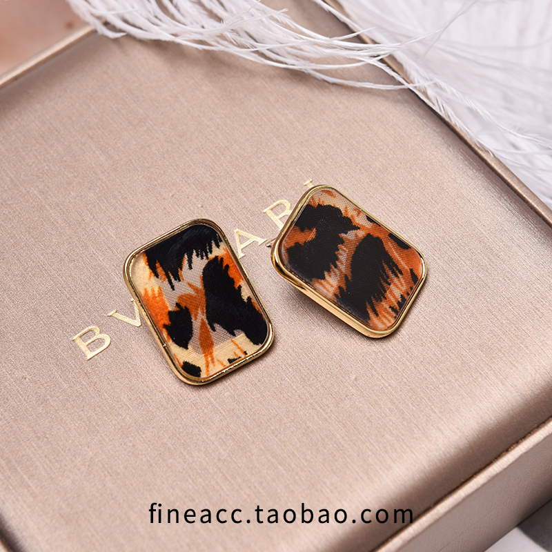 fine³±ÊΠпîÇﶬ¶à±ßÐαªÎƶú¶¤ÆøÖʺ«¹ú¶úÊθöÐÔʱÉжú¶¤¶ú»·