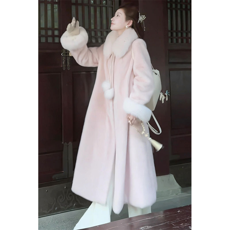 新中式甜美温柔风粉色毛毛外套女2024冬季新款气质高级中长款大衣