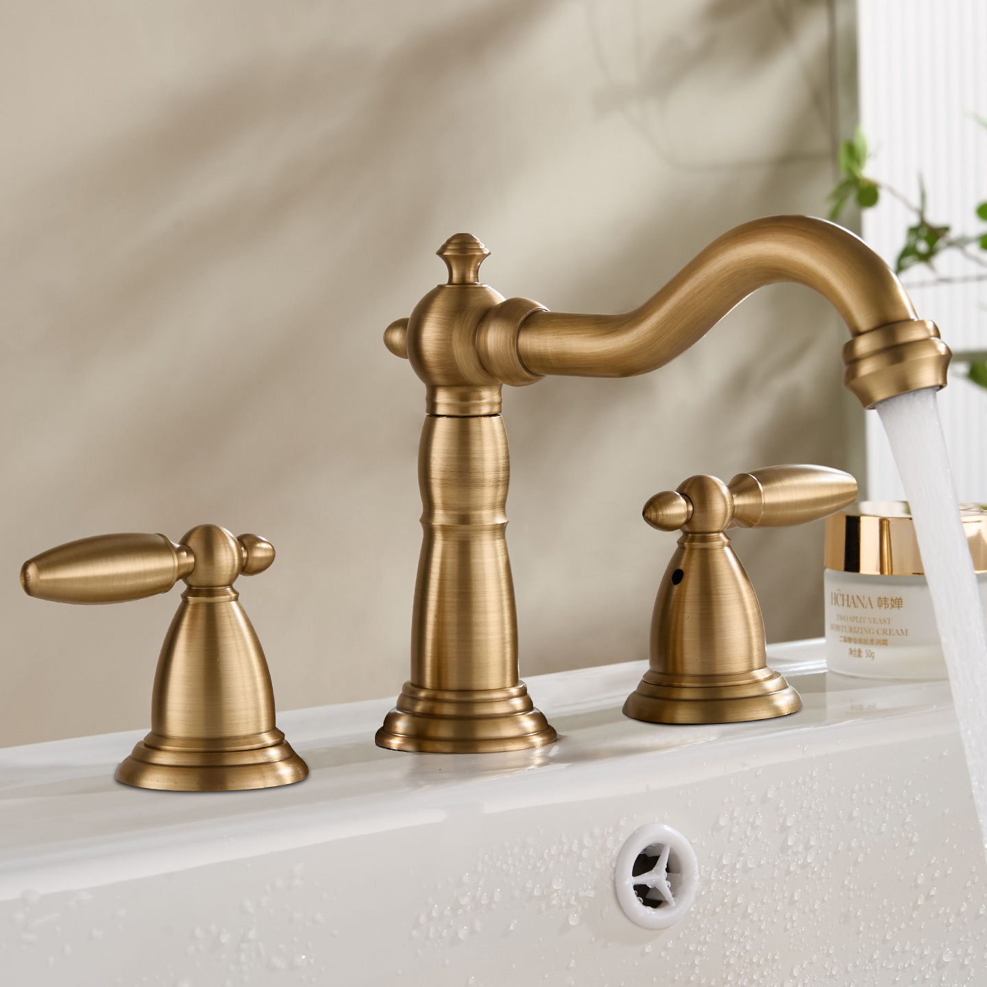 黄铜欧式双孔面盆冷热水龙头台盆双把分体式三孔洗手洗脸盆三件套