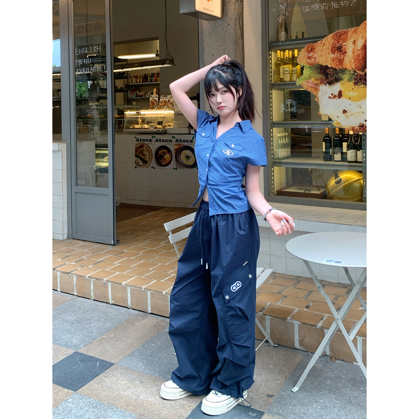 KEIKO 美式高街格纹短袖衬衫女2025夏季辣妹复古修身显瘦V领上衣
