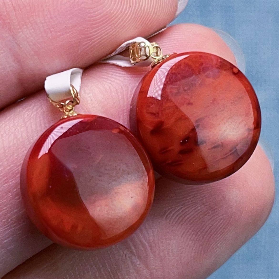 123C43-3四川凉山南红老瓦西柿子锦牛血火焰圆牌吊坠多样性发其一,饰品/流行首饰/时尚饰品新,颈饰,淘宝优惠券,粉丝福利购,淘宝优惠卷