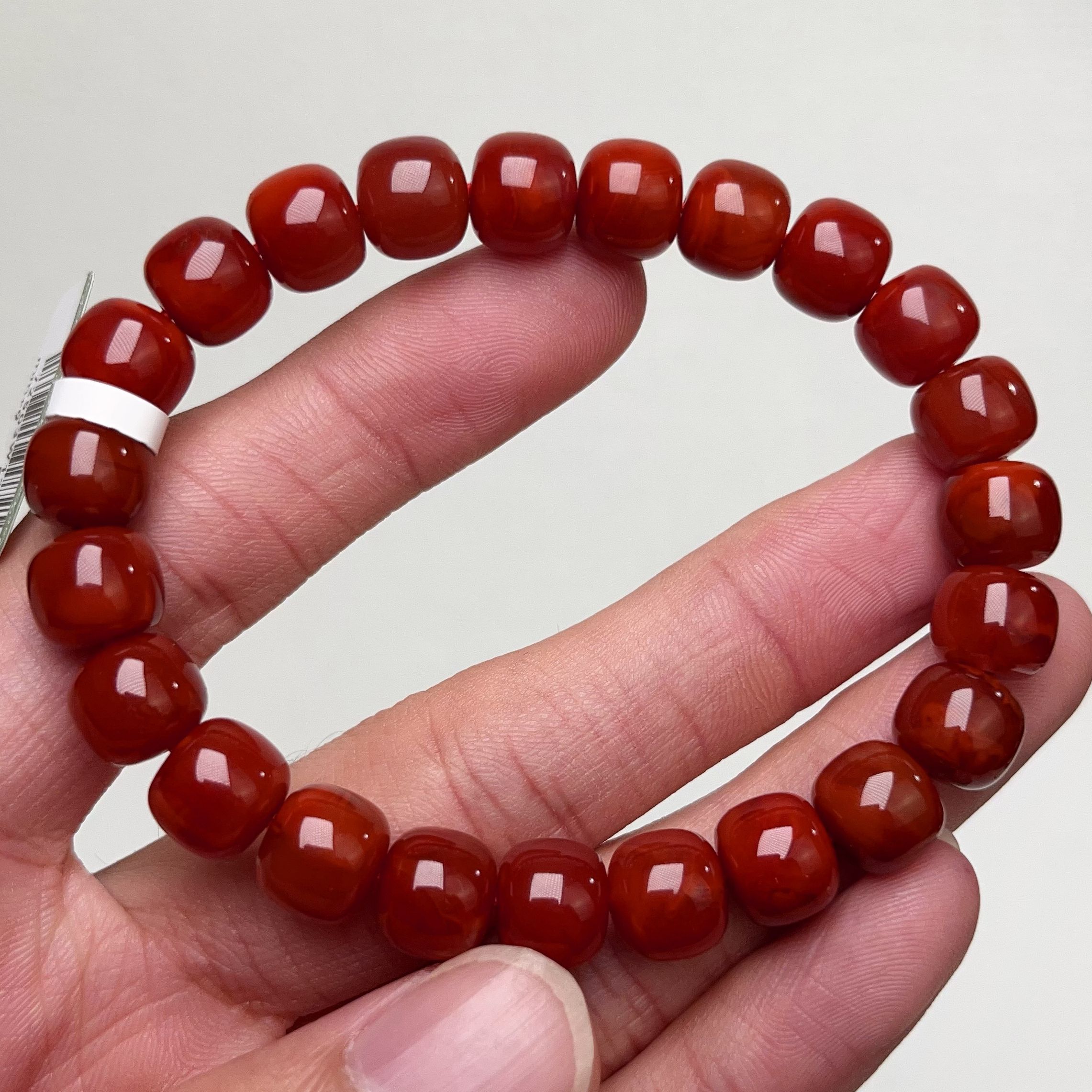 1306C29凉山南红牛血火焰老型单圈手串多样性发其一