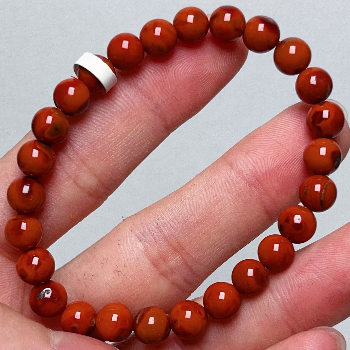 495A01凉山九口料南红鸡血红包浆单圈手串