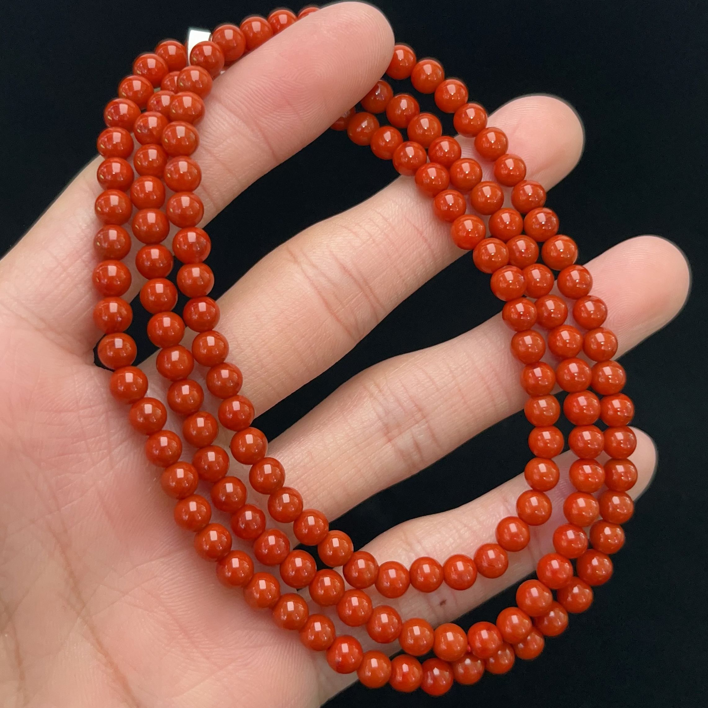 394C02凉山瓦西料南红锦红多圈手串项链