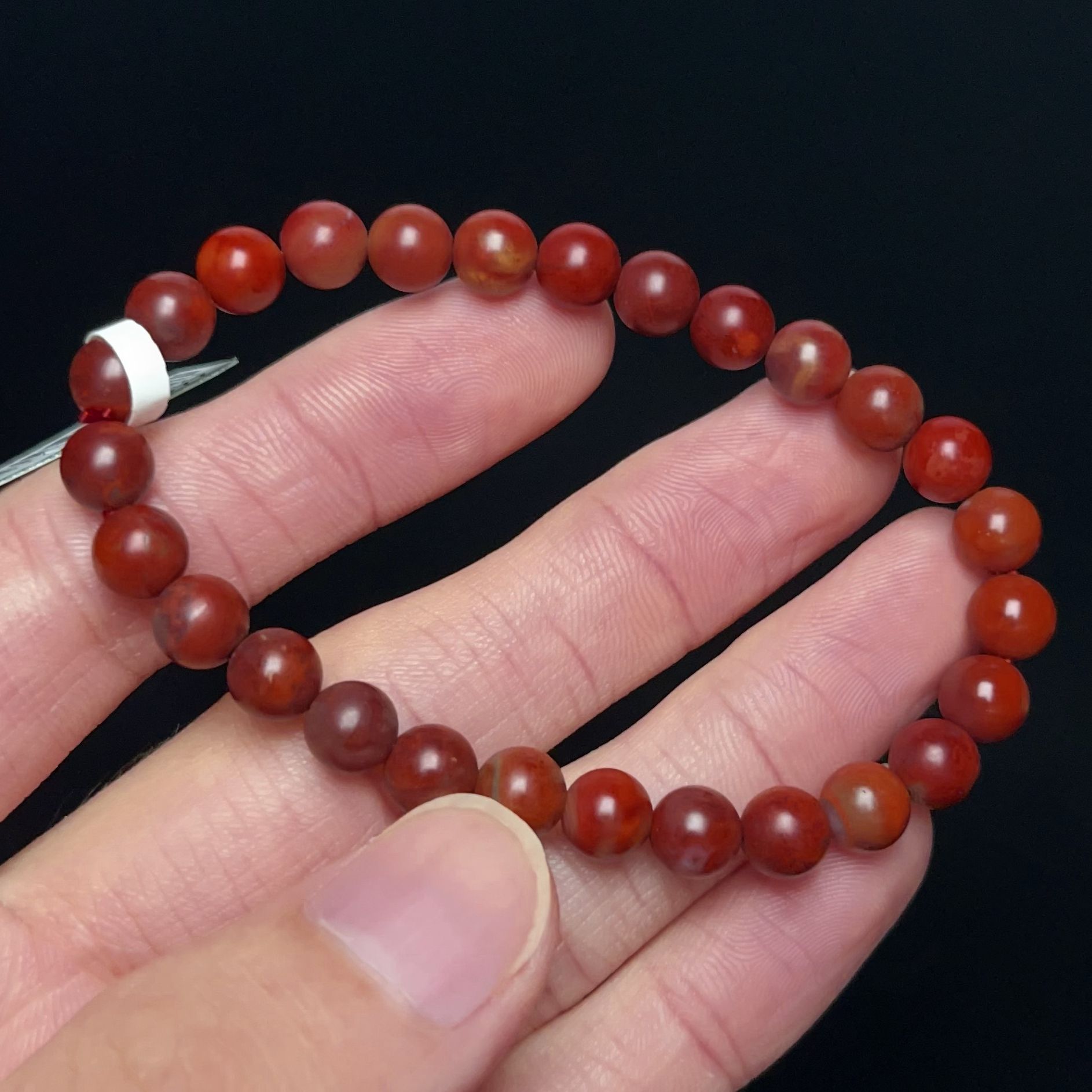 405C46凉山九口料南红鸡血包浆单圈手串