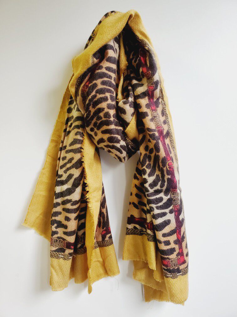 Za家冬季围巾欧美风斑马纹仿羊绒撞色丝巾多用保暖秋冬款女士披肩