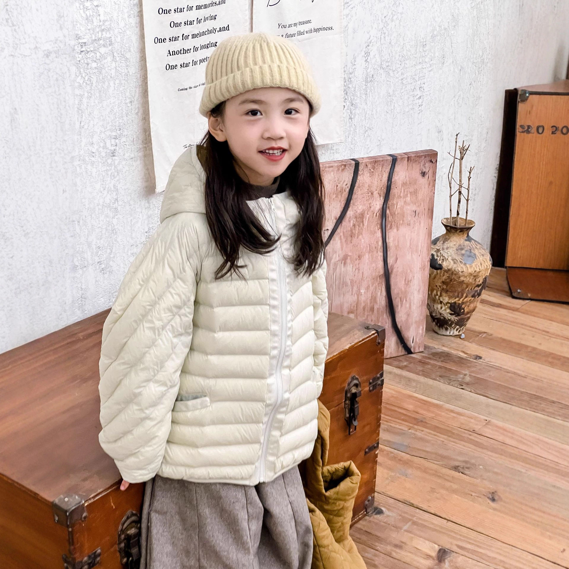 秋冬新款儿童羽绒服轻薄短款韩版校服排骨男女童装新国标90保暖