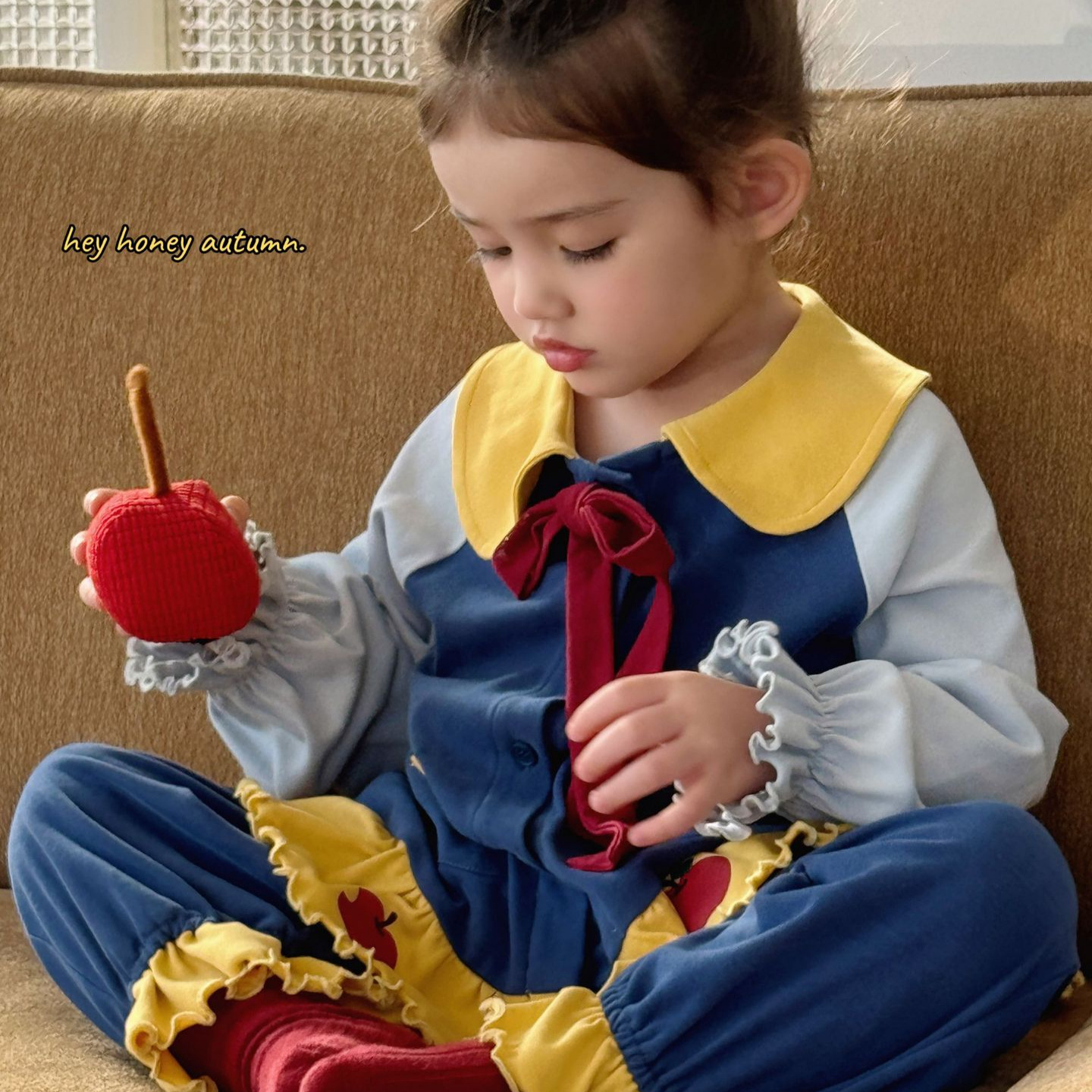 现货嘿甜心大小卷25春秋公主女童韩国单排扣两件套睡衣套装