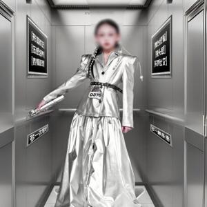 政宇轩男女同款科技风走秀风衣