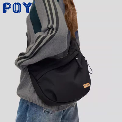 poy斜挎单肩包高颜值百搭