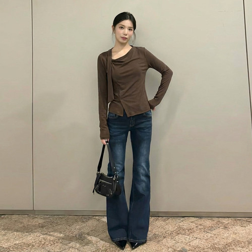 ELLE咖色挂脖飘带上衣女