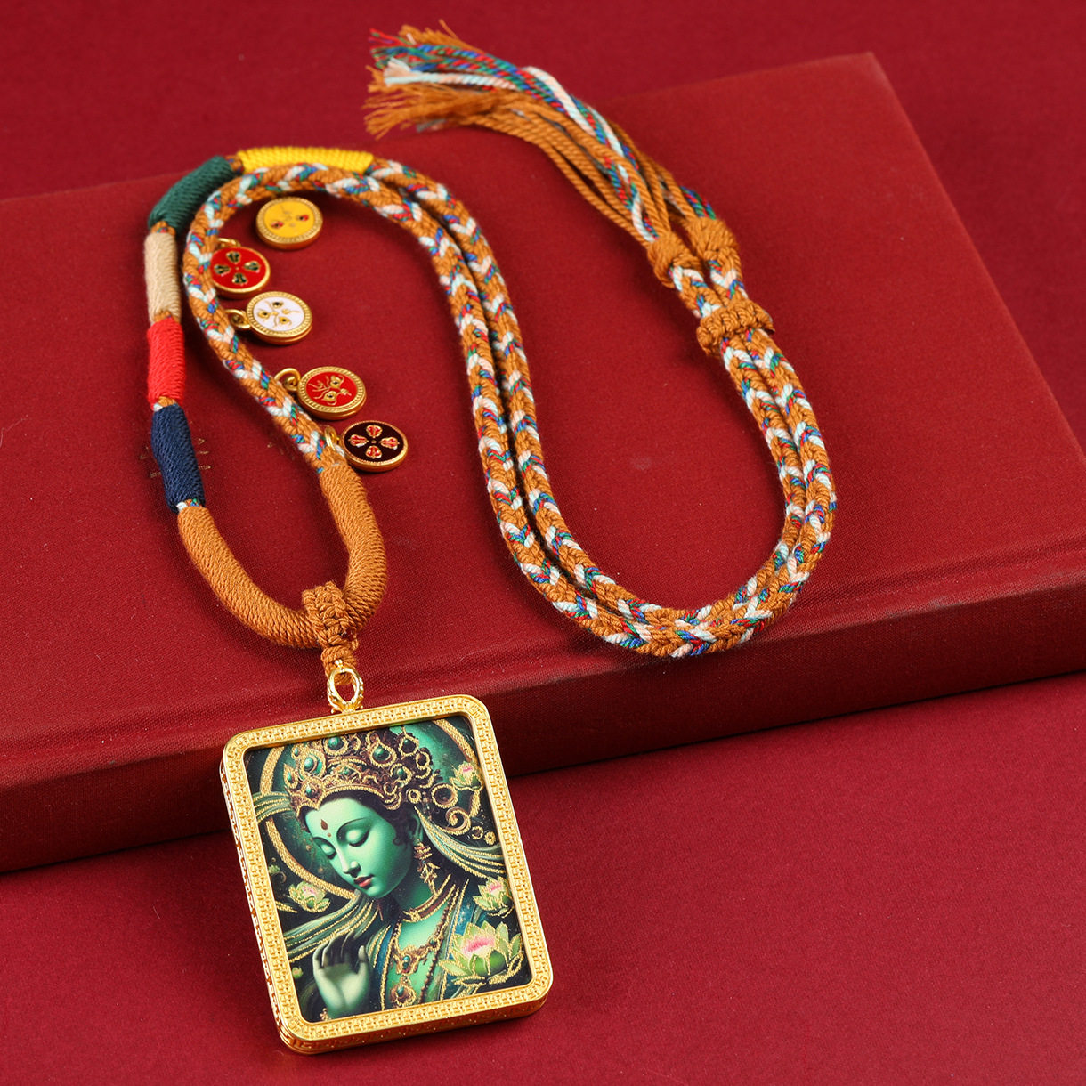 藏风手绘描金唐卡金色框吊坠绿度母白度母本命佛随身唐卡挂坠,饰品/流行首饰/时尚饰品新,银饰项链,淘宝优惠券,粉丝福利购,淘宝优惠卷