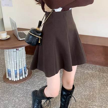 毛呢半身裙女秋冬天配毛衣小个子高腰a字百褶裙短裙2024新款伞裙