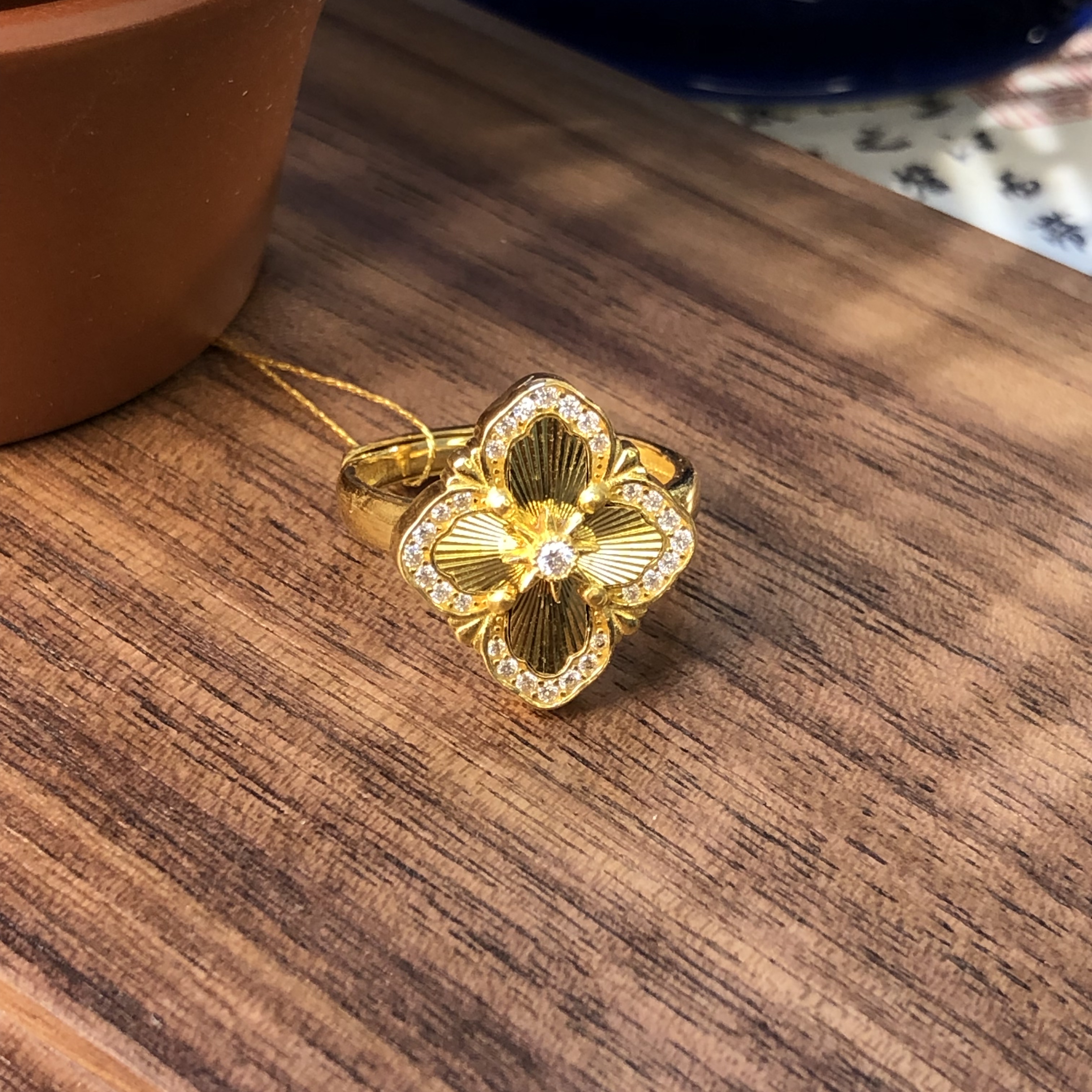 黄金足金999拉丝四叶草戒指