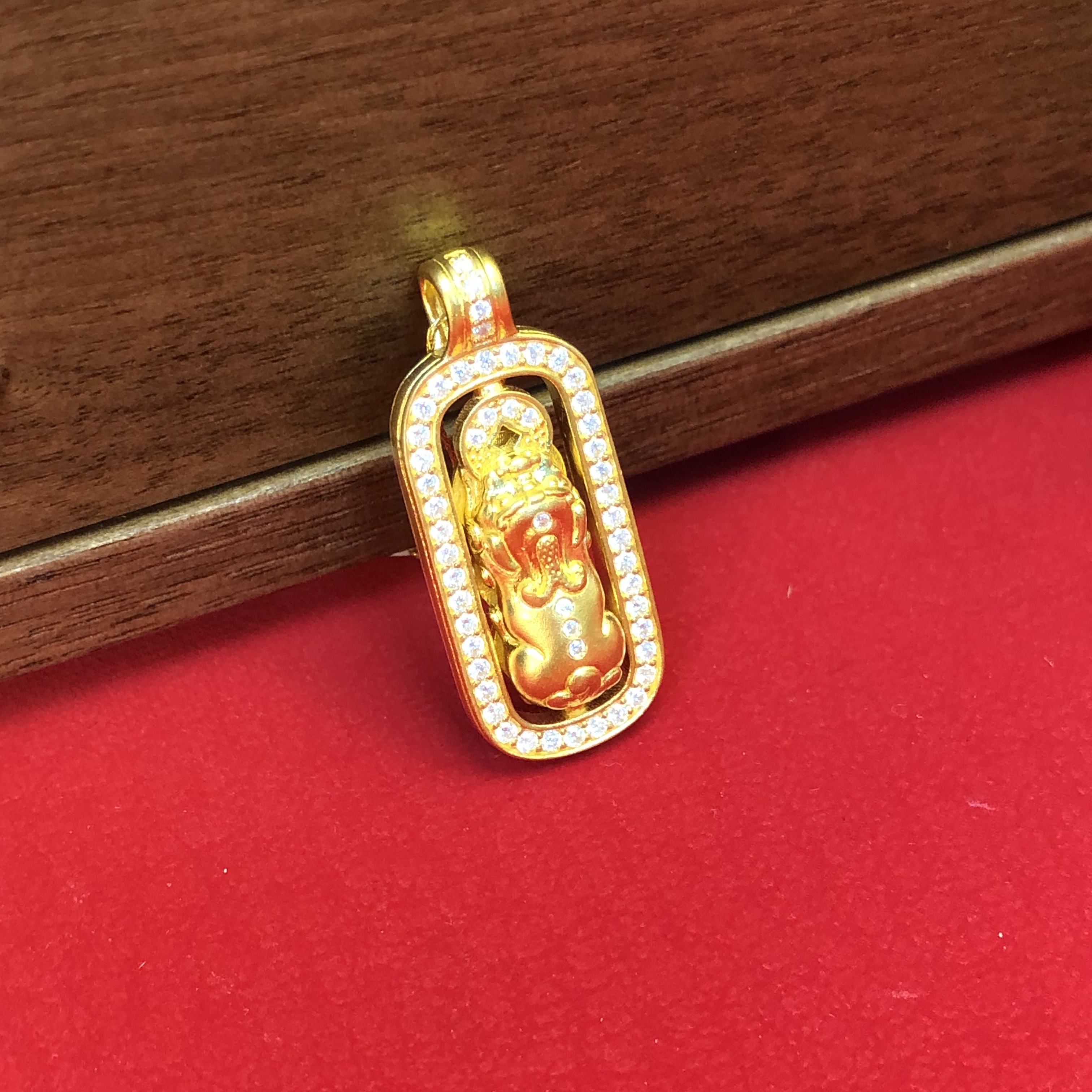 黄金足金999咬钱貔貅挂坠吊坠