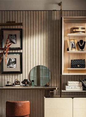 现代轻奢展厅样板间卧室梳妆台化妆桌边柜展示饰品套装摆件