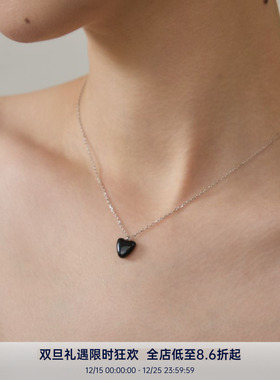 PAUSA ANN 珐琅立体黑色爱心小众设计彩釉吊坠锁骨链项链