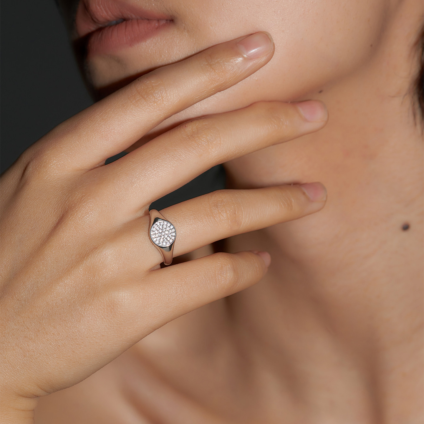 PAUSA ANN 925银女轻奢满钻食指戒通勤百搭波光密钉精致戒指