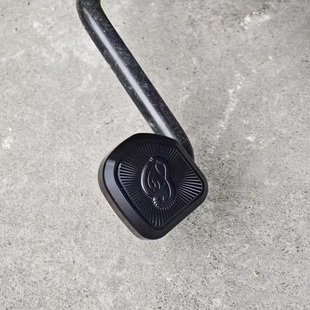 适用维斯帕vespa改装GTS300 春天冲刺150 6日大撑支架辅助块 配件