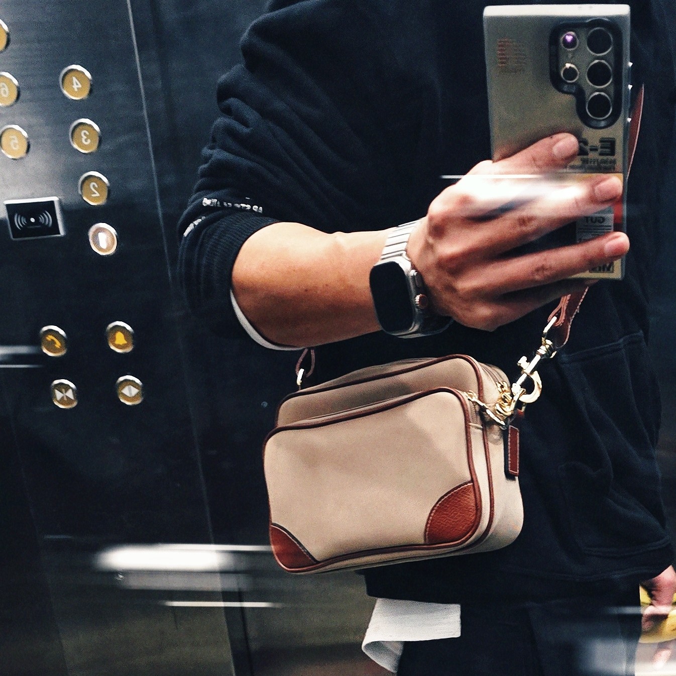 狮伯龙新款相机包单肩斜挎包多隔层手机包手拿百搭时尚耐磨通勤包,箱包皮具/热销女包/男包,男士包袋,淘宝优惠券,粉丝福利购,淘宝优惠卷