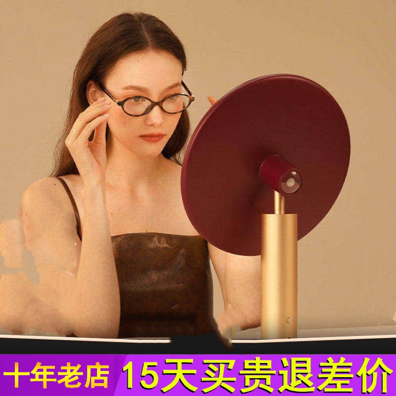 MUID金属镜台式led智能梳妆镜桌面轻奢高清化妆专用美妆镜子带灯