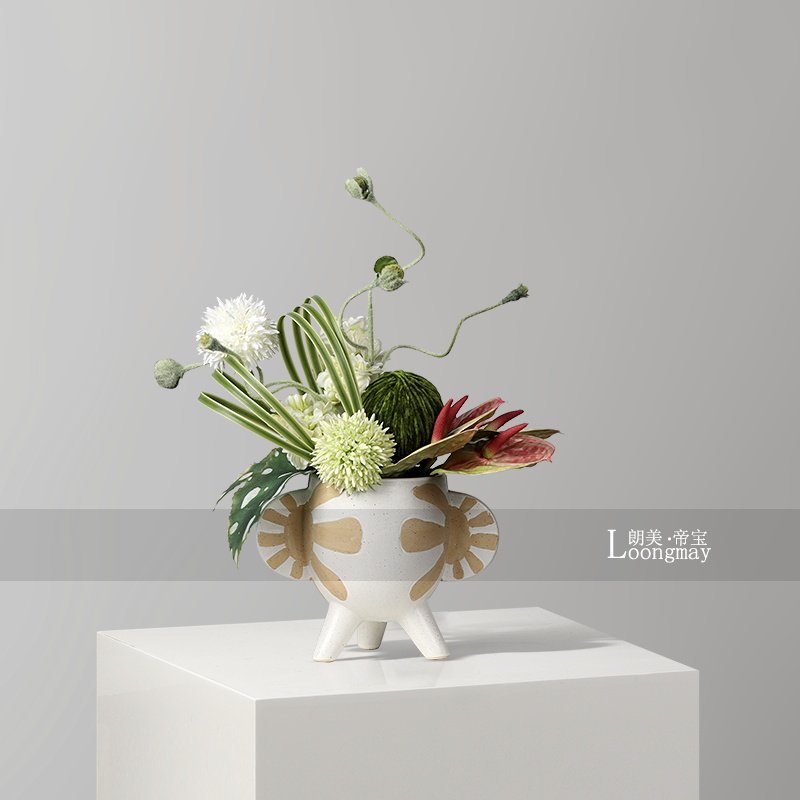 现代简约陶瓷花瓶插花客厅儿童房餐桌酒柜花器花艺陈设图腾装饰品