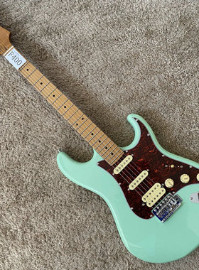 擦标 ST 款式电吉他烤枫木琴颈 冲浪绿色单单双拾音器 微瑕