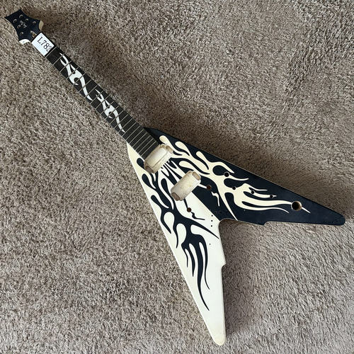 Harley Benton  V型电吉他燕尾异形阴阳火焰半成品微瑕DIY 库存