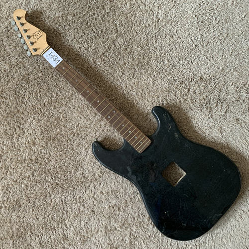 库存 JD杰克丹尼 ST 电吉他  J&D 22品黑色半成品 瑕疵装饰道具