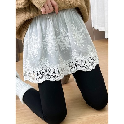 2025秋冬新款大码叠穿百搭遮屁股短款打底女白色蕾丝屁帘半身裙